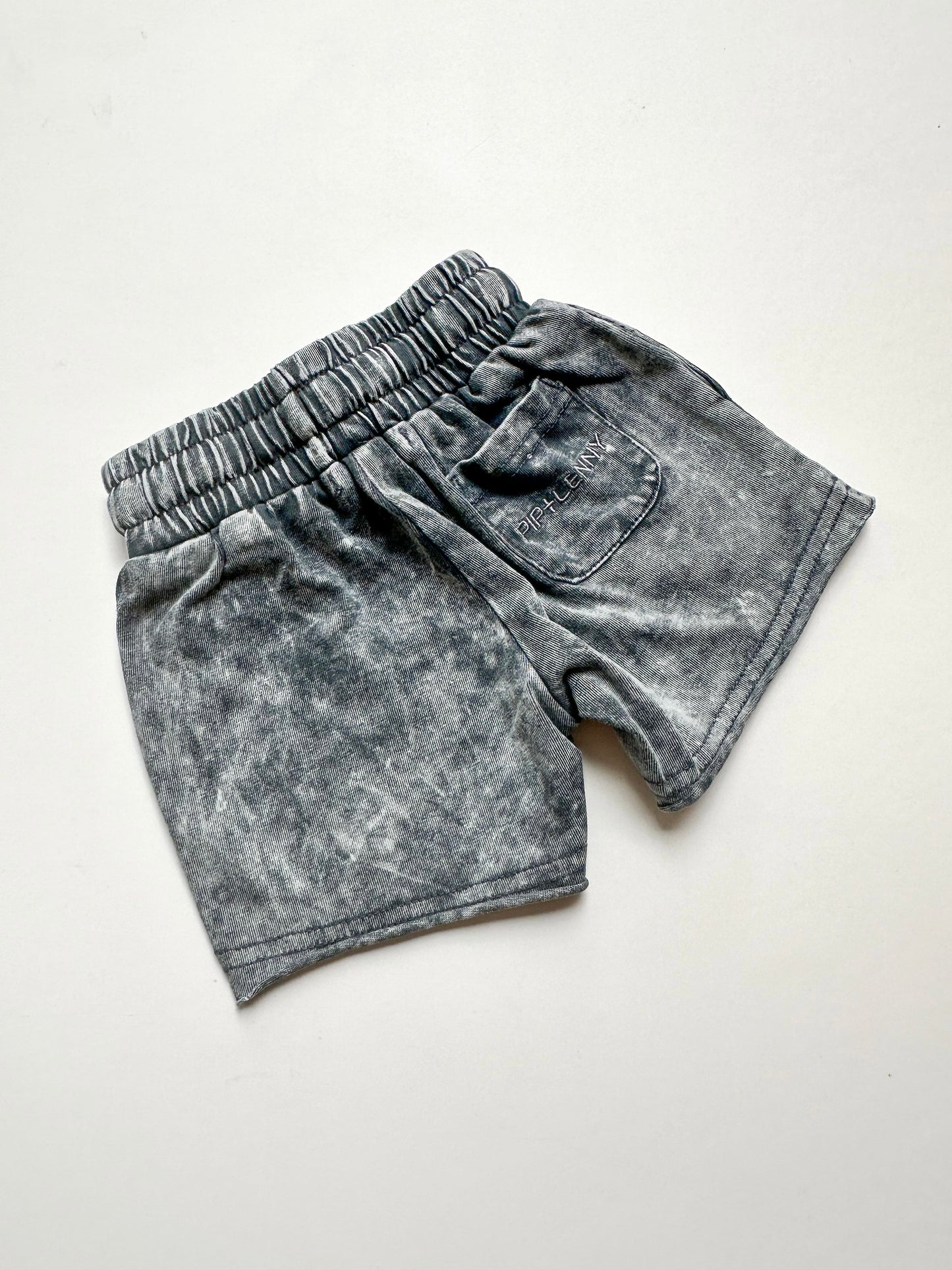 Sol Shorts - Charcoal