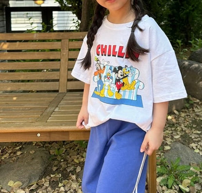 Chillin Tee