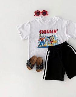 Chillin Tee